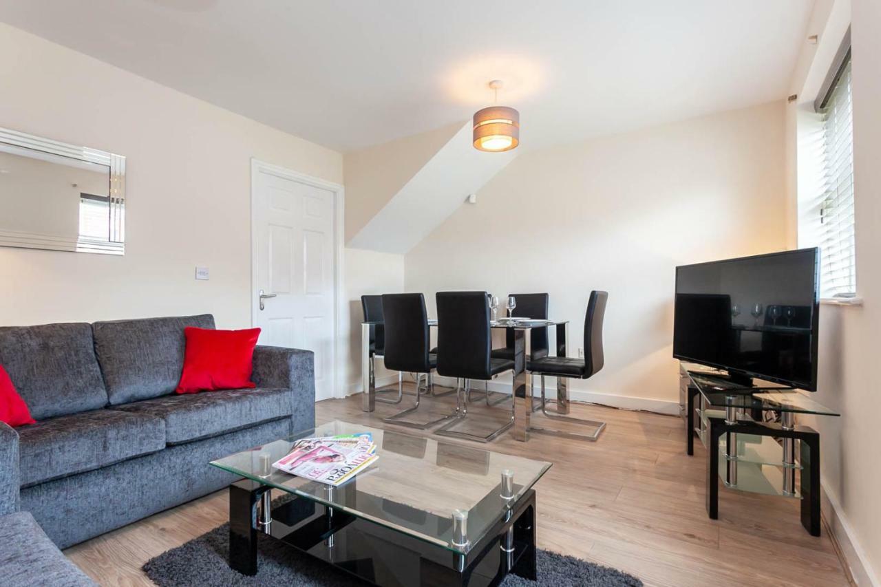 4 Bed Home, Driveway Parking Ideally Located In Latchford, Warrington - Executive St Marys House Esterno foto